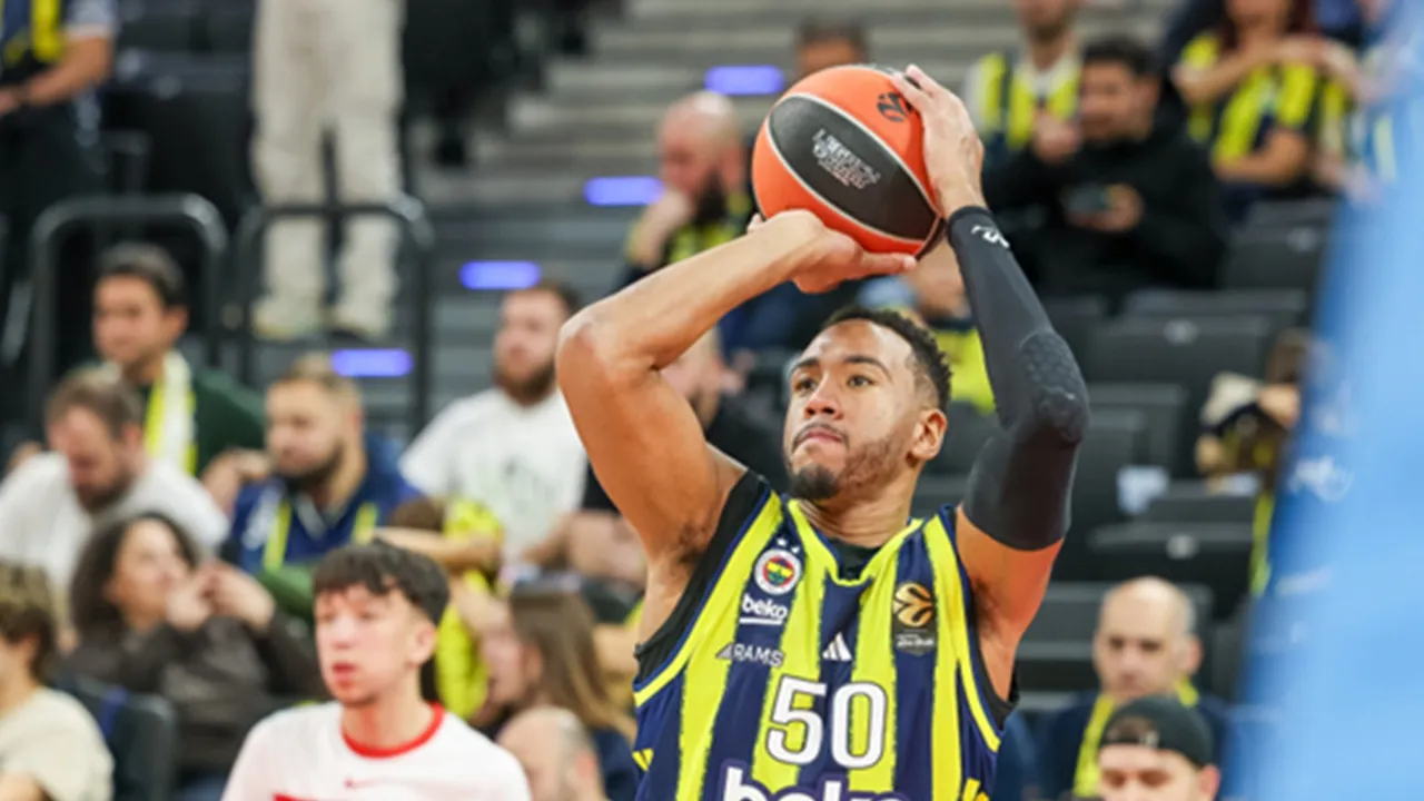 Olympiacos Siapkan Bonzie Colson Sebagai Pengganti Alec Peters