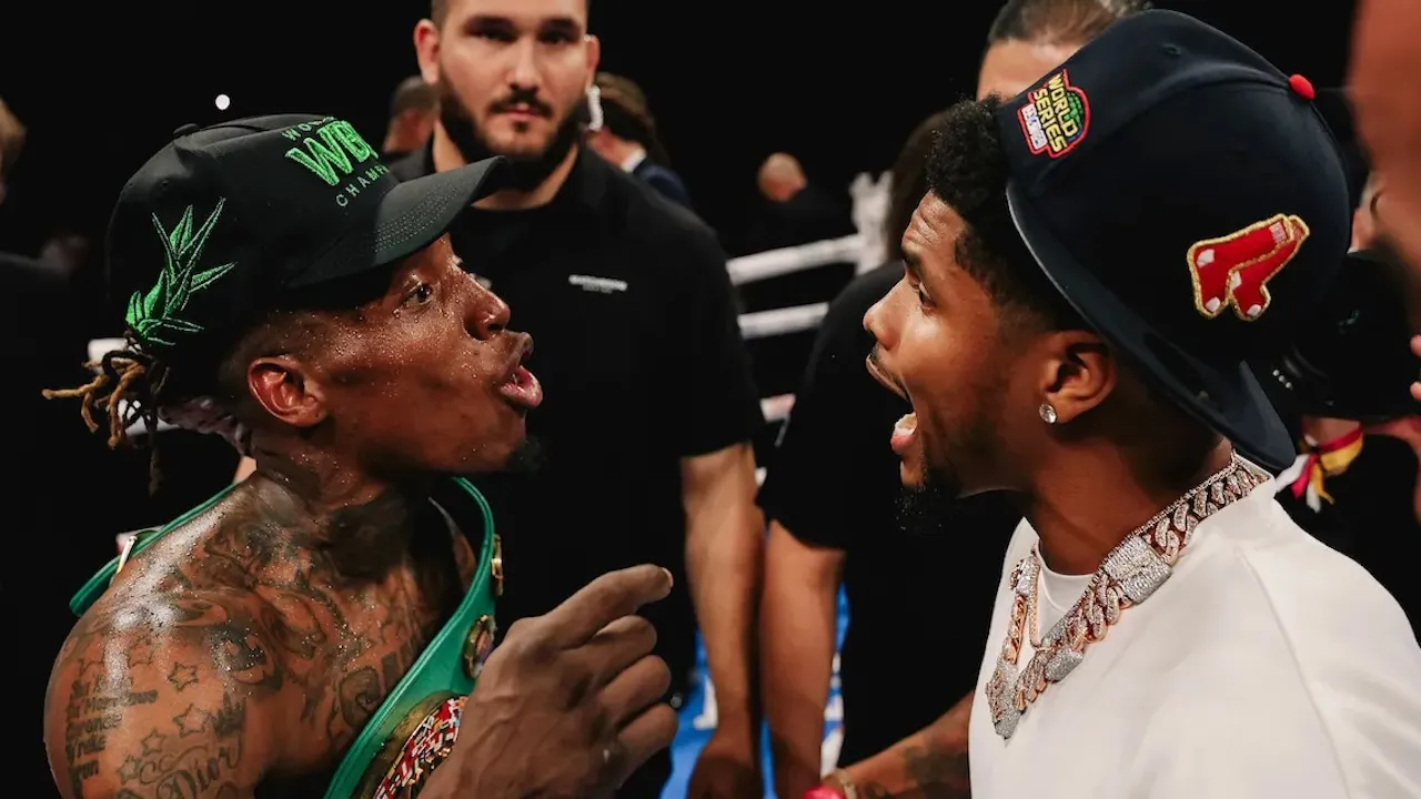 ---
O’Shaquie Foster Menuduh Shakur Stevenson Takut Bertarung

---