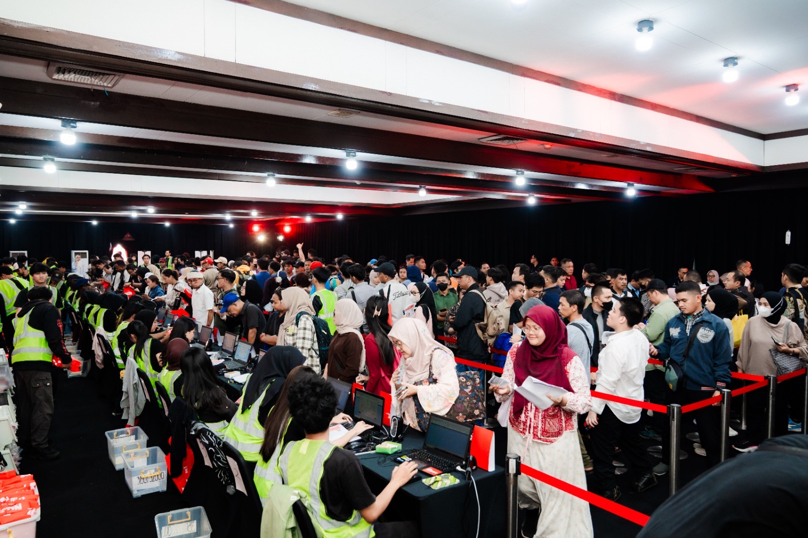Antusiasme Peserta Merdeka Run Terlihat Saat Pengambilan Race Pack Hari Pertama