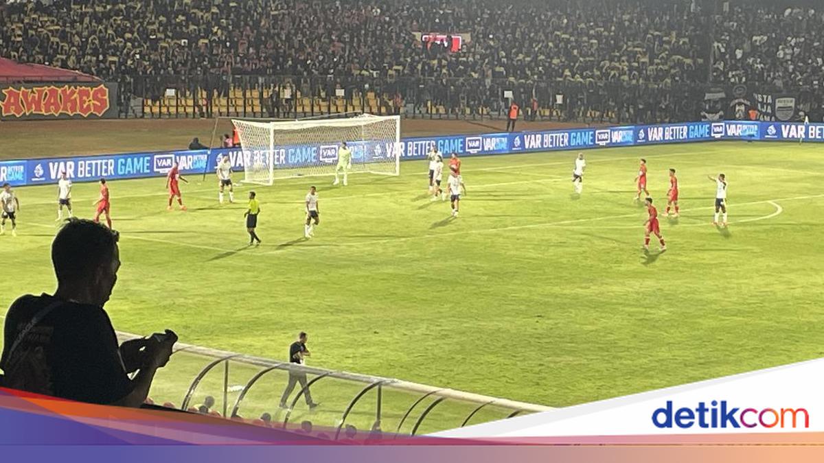 Persib Bandung Raih Kemenangan Dramatis di Jepara