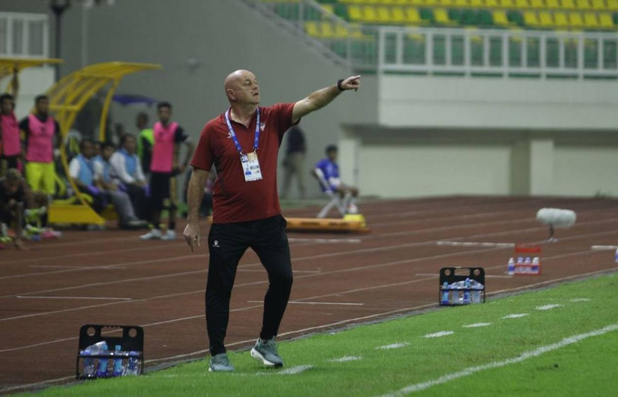 Persib Waspadai Kekuatan Lini Pertahanan PSIM Yogyakarta