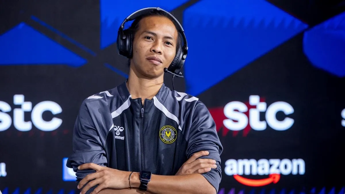 Mengenal Om Kurus, Pelatih OG yang Bawa Tim Debutan HOK ke EWC 2026