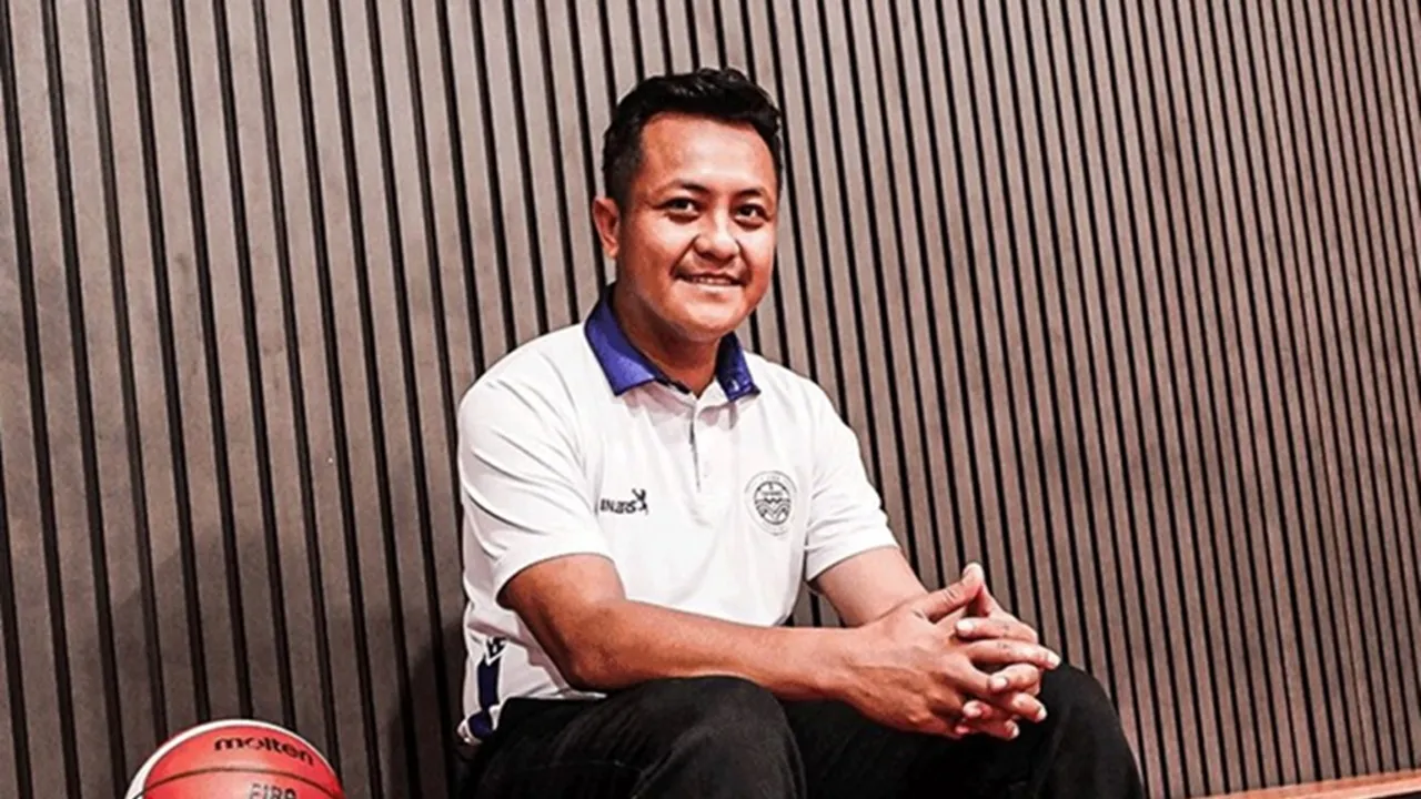 ---
RANS Simba Bogor Resmi Rekrut Zulfahrizal sebagai Staf Pelatih

---