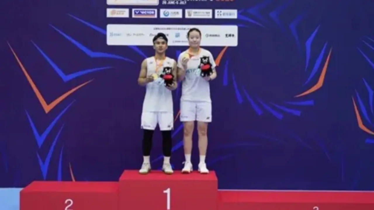Kemenangan Bersejarah Redzuan dan Zi Yu di Kejuaraan Asia Junior 2026