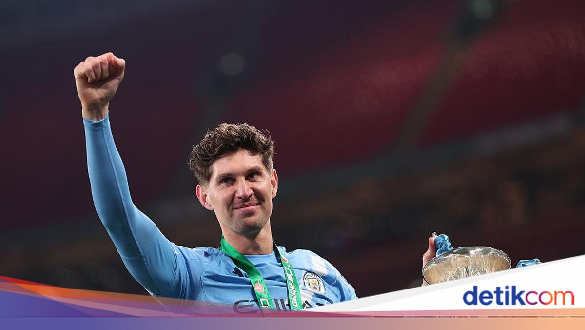 John Stones Resmi Bergabung dengan Inter Milan