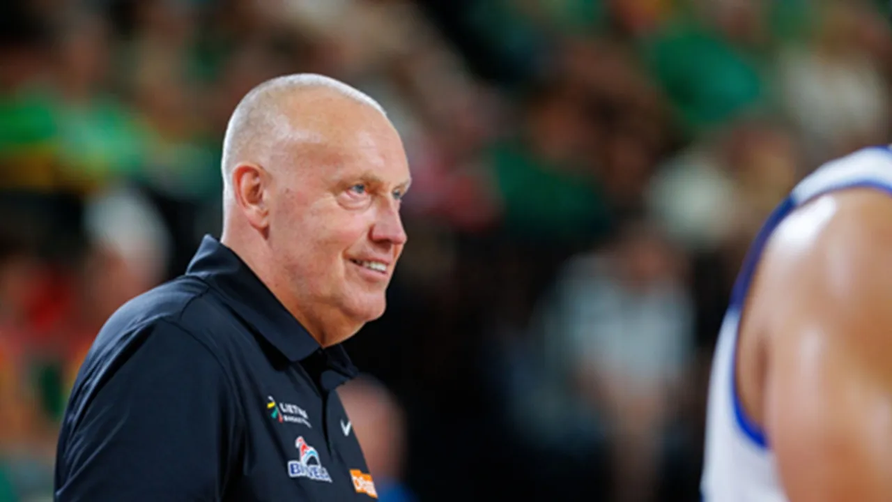 Rimas Kurtinaitis Memutuskan untuk Tetap Menjadi Pelatih Timnas Lithuania