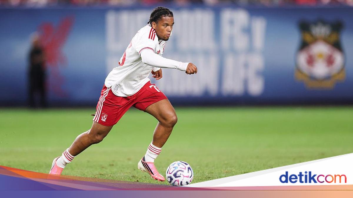 Rio Ngumoha Tampilkan Bakatnya di Liverpool
