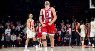 ---
Sasha Vezenkov Raih Gelar MVP EuroLeague untuk Kedua Kalinya
---