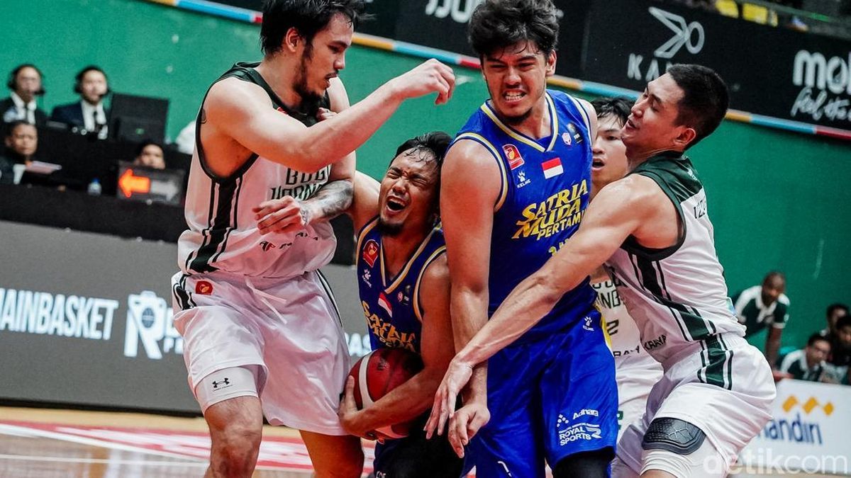 ---
Satria Muda Pertamina Bandung Menang atas Bogor Hornbills dengan Skor 74-64

---