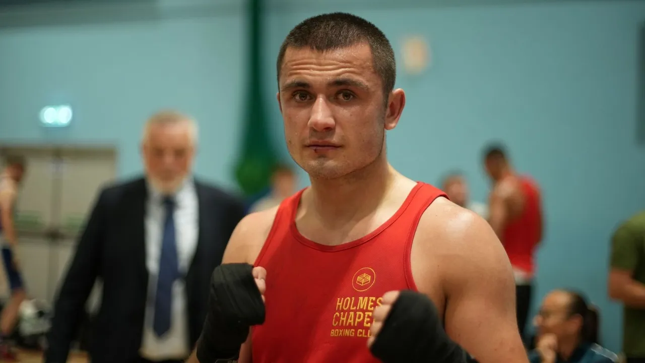 James Dean Fury Siap Menyusul Jejak Kesuksesan Sepupunya di Dunia Tinju