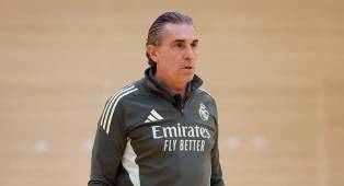---
Sergio Scariolo Ajak Penggemar Meramaikan Movistar Arena Sebelum Pertandingan Melawan Hapoel

---