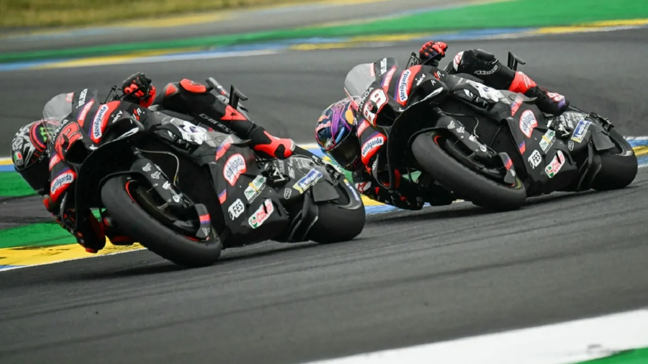 Duo Pembalap Aprilia Tak Anggap Remeh Marc Marquez dalam Perburuan Gelar Juara