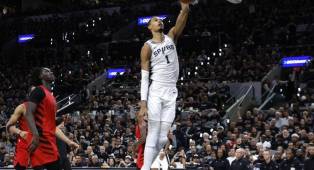Spurs Melaju ke Semifinal Wilayah Barat Setelah Kalahkan Blazers