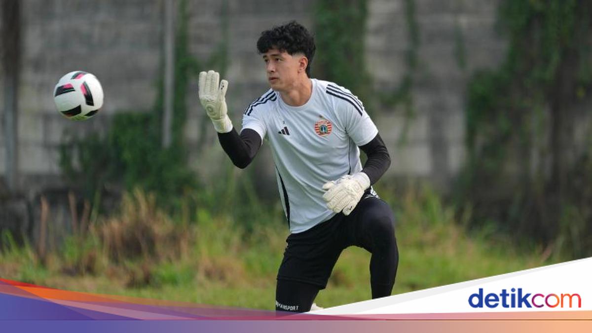 ---
Persija Pinjamkan Cyrus Margono untuk Kembangkan Kariernya

---