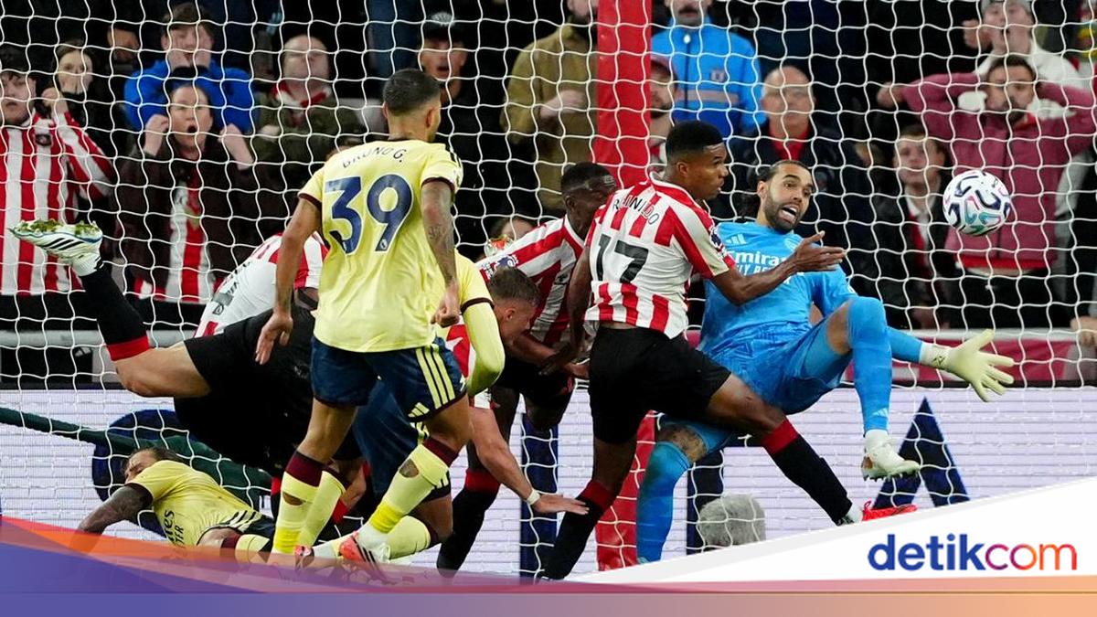 Arsenal Menang Kembali Berkat Penampilan Gemilang David Raya