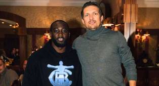 Terence Crawford Sebut Kelas Berat Terbaik Aktif Usai Usyk