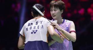 ---
Tim China Diunggulkan untuk Menang di Piala Uber Tahun Ini
---