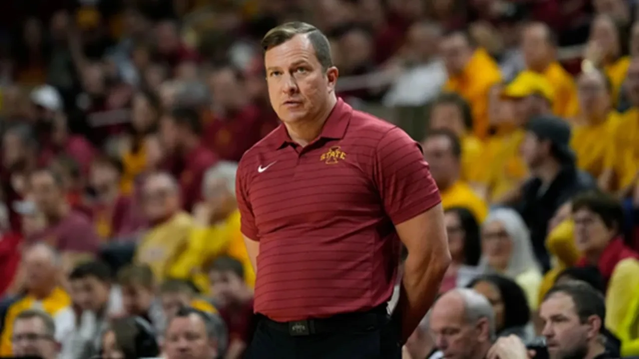 TJ Otzelberger Perpanjang Kontrak 10 Tahun Bersama Iowa State