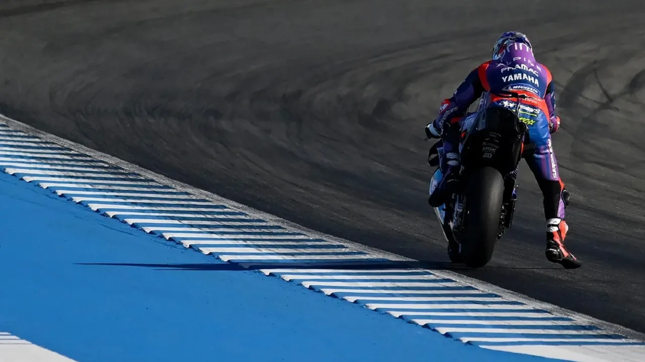 ---
Toprak Razgatlioglu Menghadapi Tantangan Berat di Musim Pertama MotoGP

---