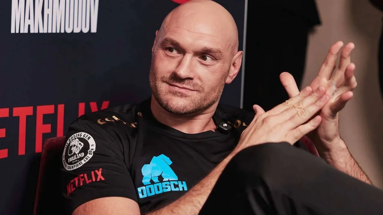 Tyson Fury Siap Bidik Gelar Dunia Ketiga, Agit Kabayel Jadi Alternatif