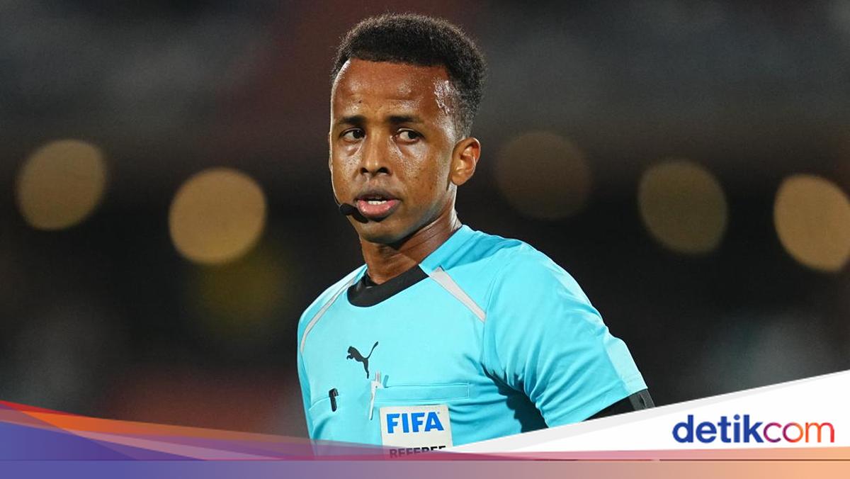 UEFA Berikan Kesempatan Baru untuk Omar Artan, Wasit Somalia yang Dihalang Masuk AS