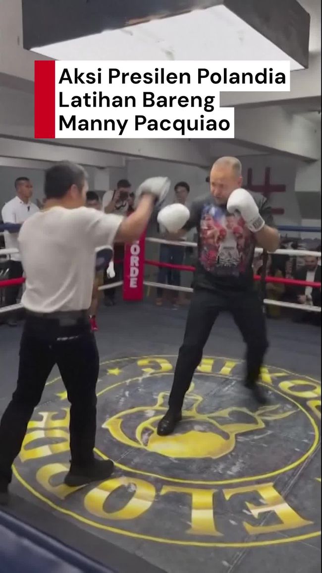 Presiden Polandia Berlatih Tinju Bersama Manny Pacquiao