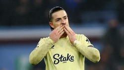 Foto Jack Grealish Viral Dalam Keadaan Teler Usai Mengonsumsi Alkohol